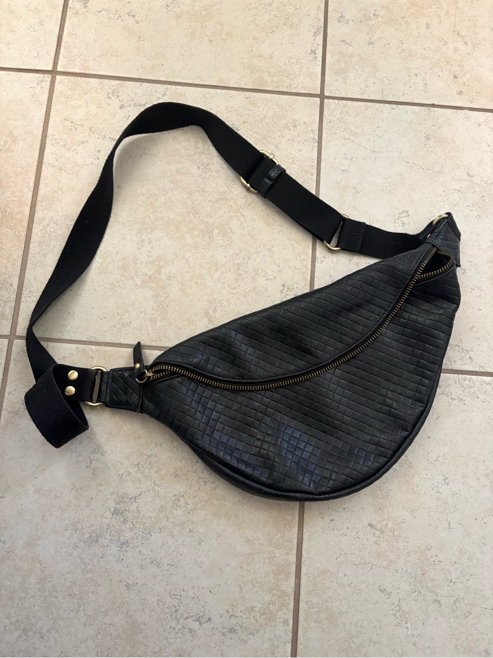 Andar The Tatum Crossbody Bum Bag Jet Black Woven